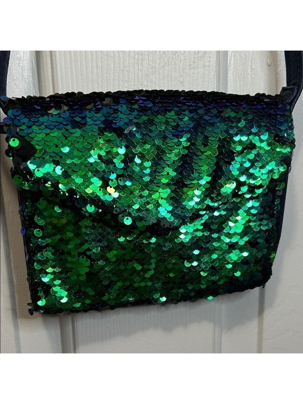 Emerald Green Sequin Crossbody Bag with Blue Accents
